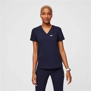 Women’s Figs Quiet Navy Set Large